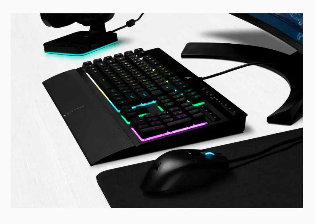 CORSAIR K55 RGB PRO žaidimų klaviatūra su foniniu RGB LED apšvietimu