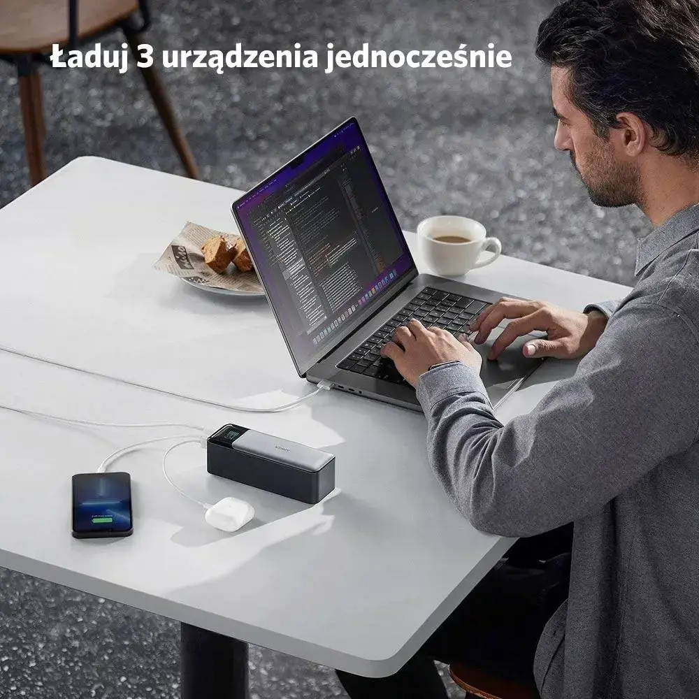 "Anker 737", 24000 mAh, 140 W, juoda, sidabrinė