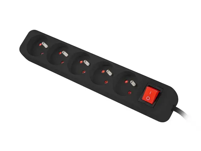 LANBERG PS1-05E-0150-BK Lanberg 1,5 m juoda LANTERGE CURVE 5X 230V PL su grandinės pertraukikliu, pilnas varis