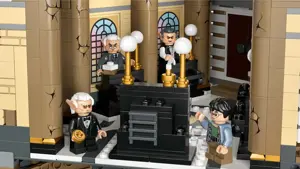 LEGO HARRY POTTER 76417 Hogsmeade Village - Collectors' Edition