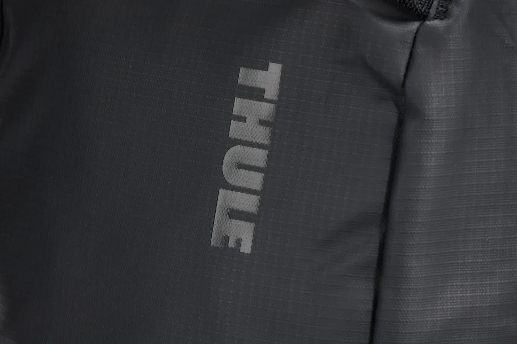 "Thule Tact Sling TACTSL-08", 3204710 Juoda, juosmens kuprinė