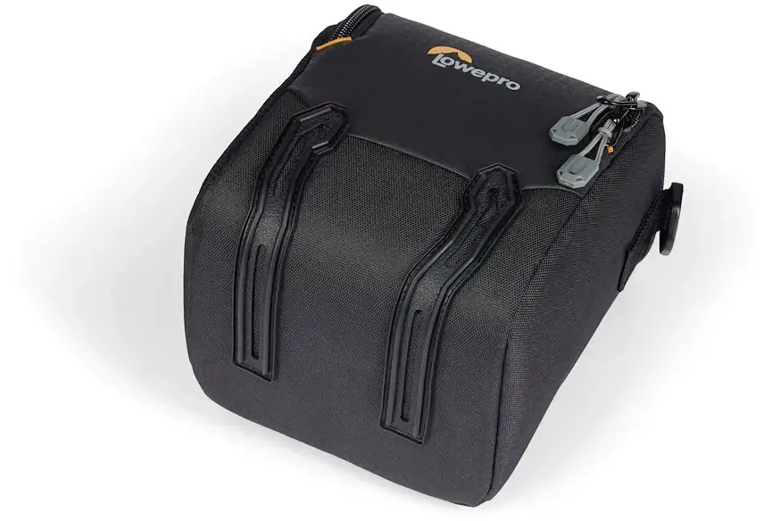 Lowepro amera bag Adventura SH 120 III, black