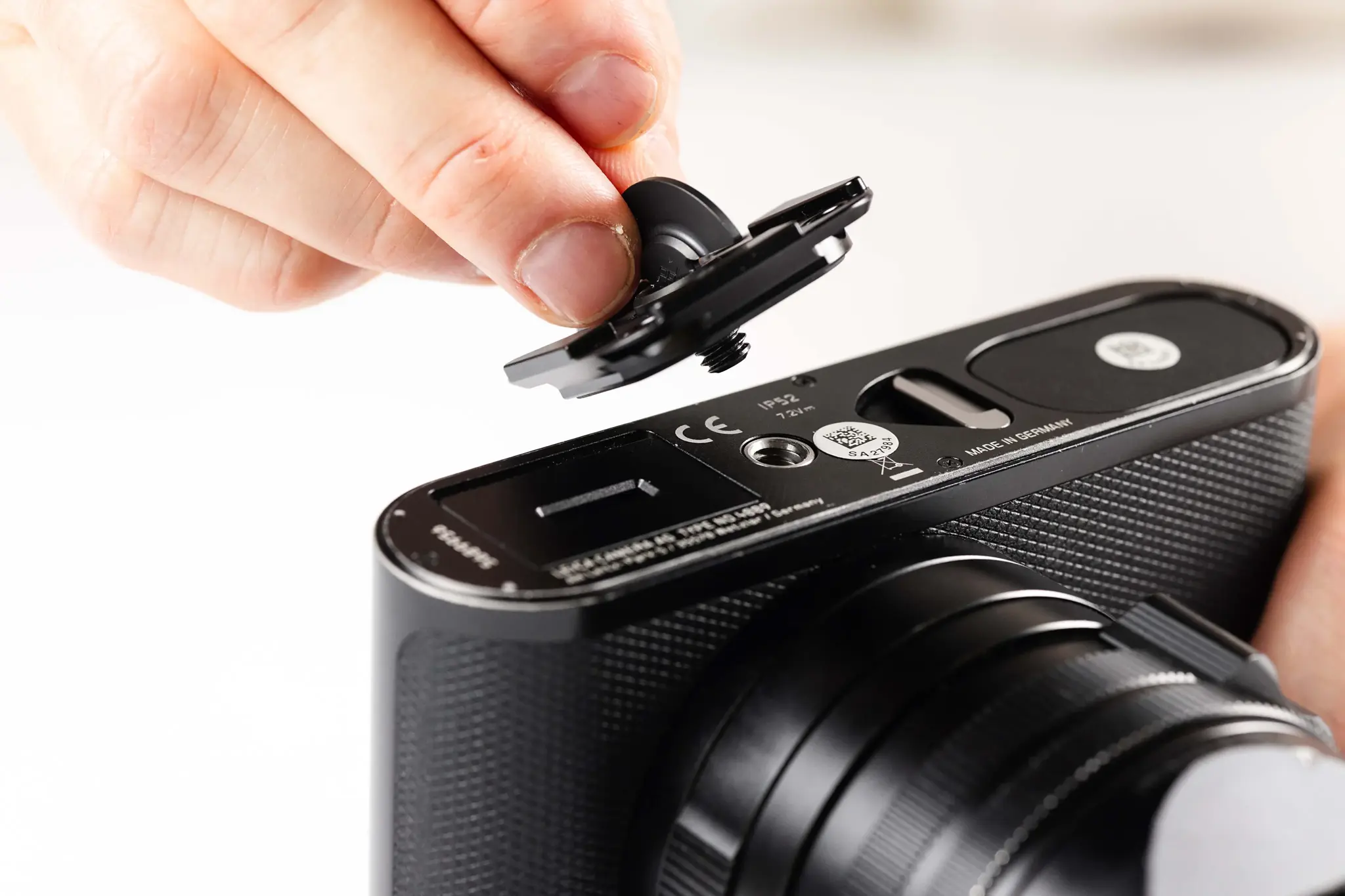 Peak Design Field Plate