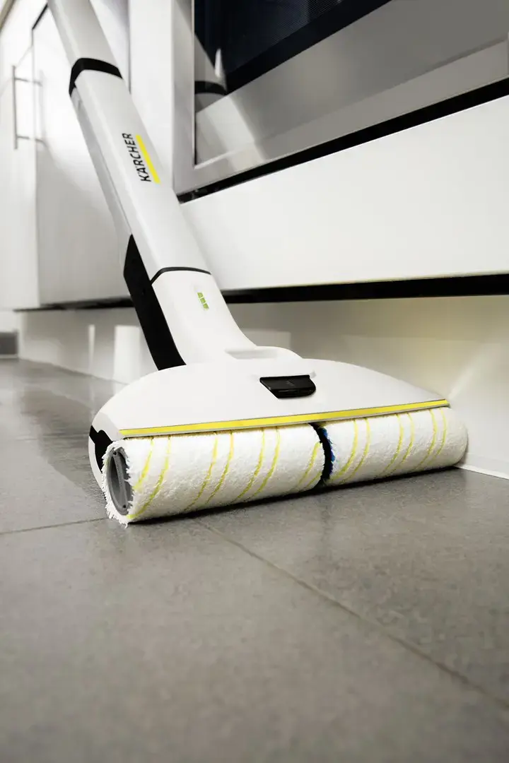 Kärcher EWM 2 Stick vacuum Battery Wet Black, White, Yellow 2.5 Ah