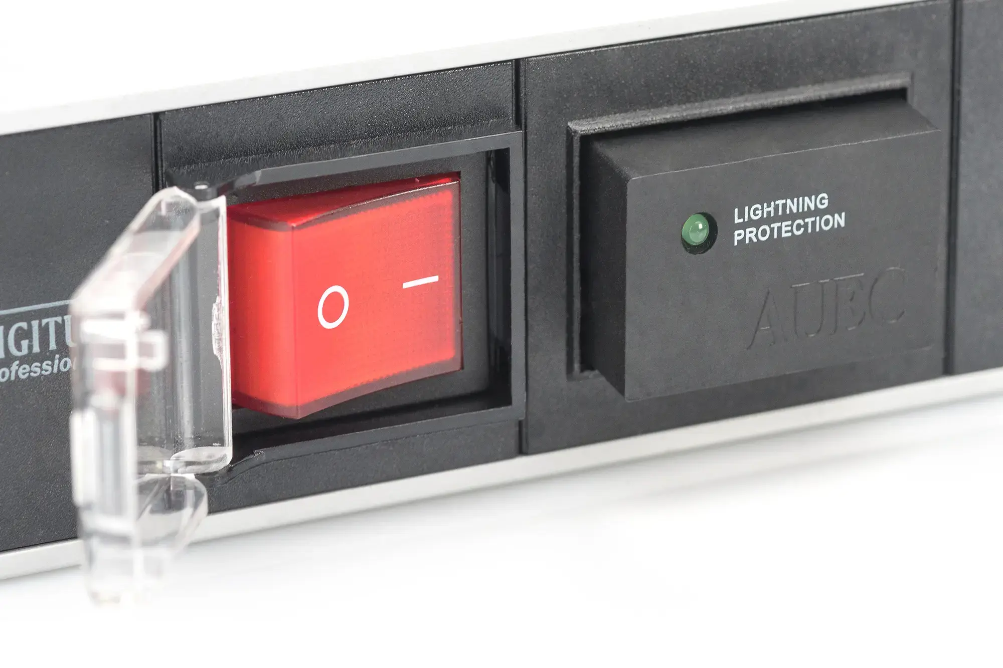 DIGITUS 19inch Outlet stripe 7x with on/off switch and surge protection black