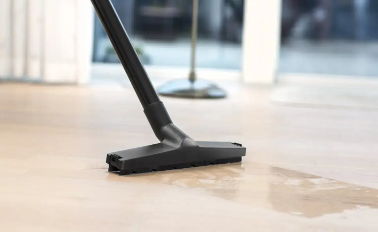 NILFISK BUDDY II12 Automobilinis sausas drėgnas dulkių siurblys