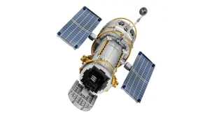 LEGO ICONS 11382 Hubble Space Telescope