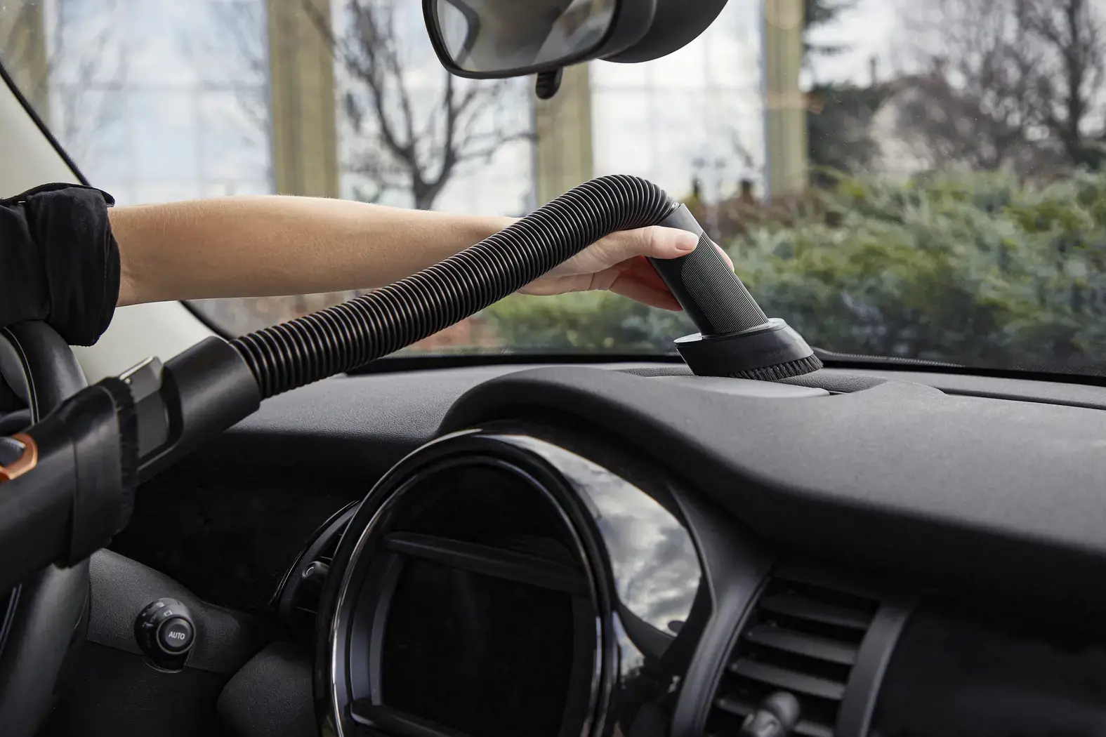 Tefal 2211401074, Dry, HEPA, Bare floor, Carpet, Hard floor, Stair steps, Upholstery, 84 dB, China, Bagless