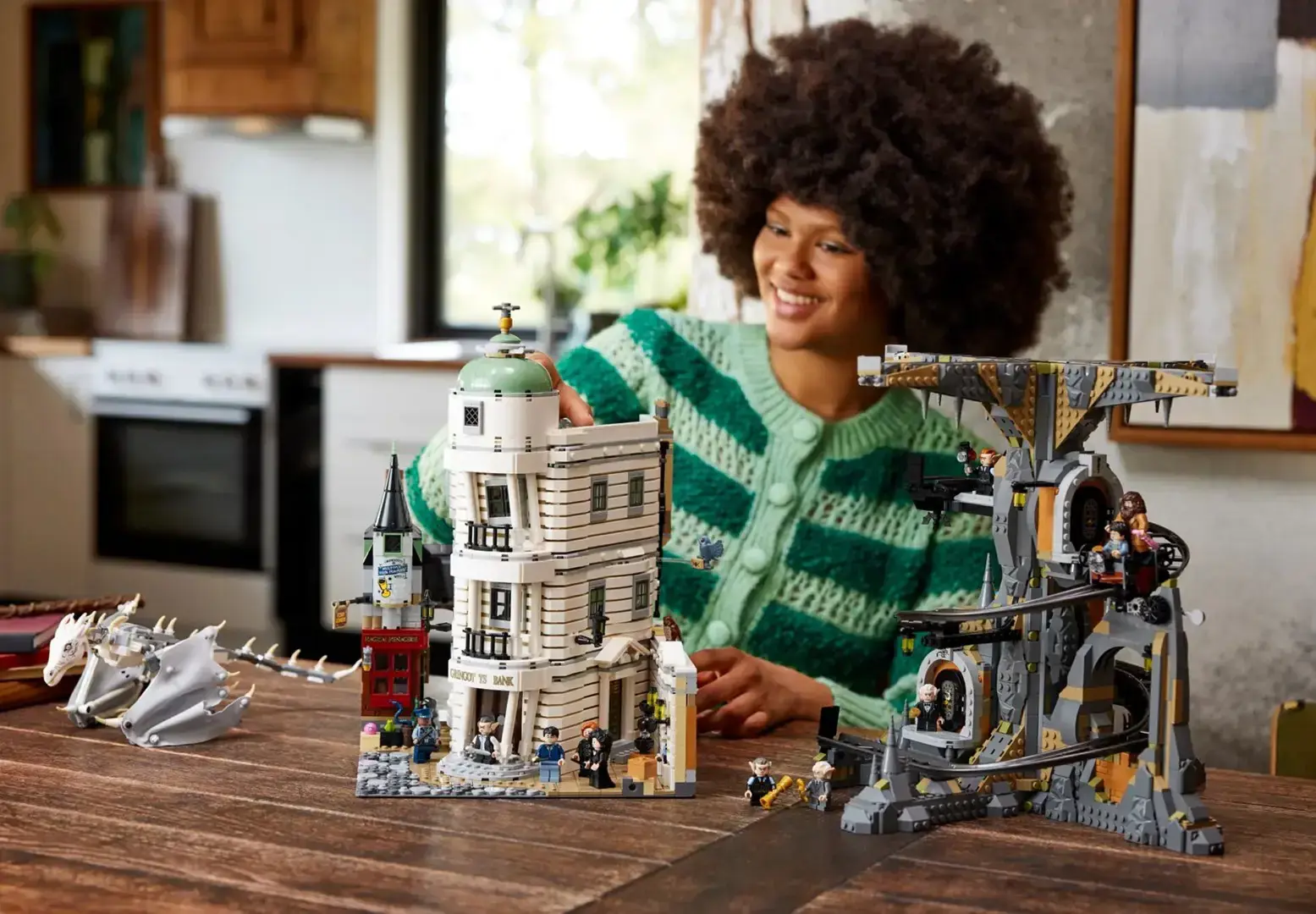 LEGO HARRY POTTER 76417 Hogsmeade Village - Collectors' Edition