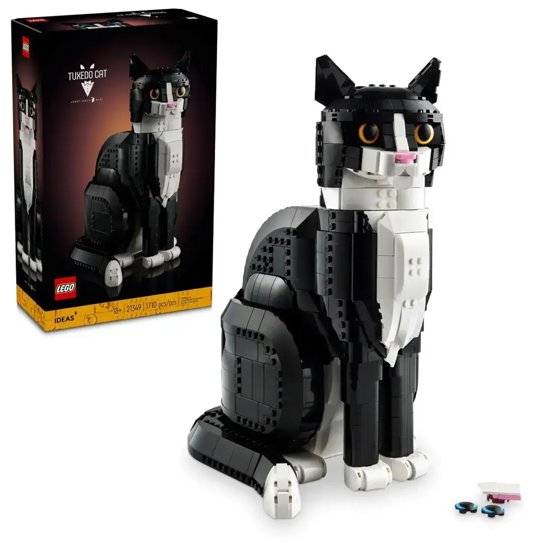 LEGO IDEAS 21349 Tuxedo Cat