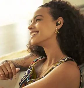 "Marley" tikros belaidės ausinės "Champion" Įmontuotas mikrofonas, "Bluetooth", juodos spalvos