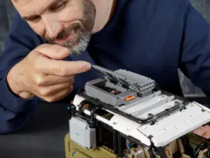 LEGO TECHNIC 42110 LAND ROVER DEFENDER