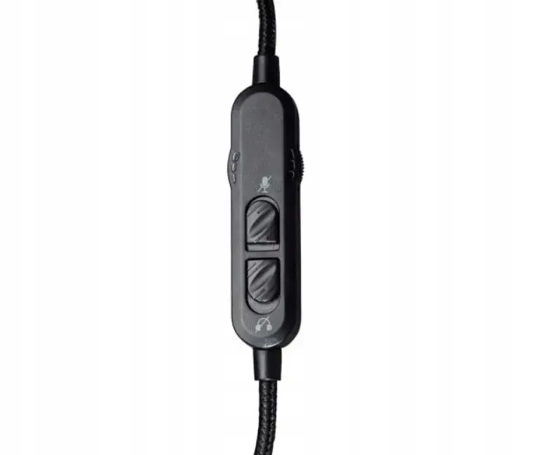 Žaidimų ausinės - "Mad Catz P.I.L.O.T." 3.