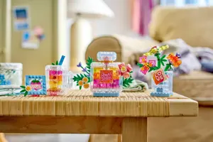 LEGO CREATOR 3 IN 1 31383 Floral Decor Perfume Bottle