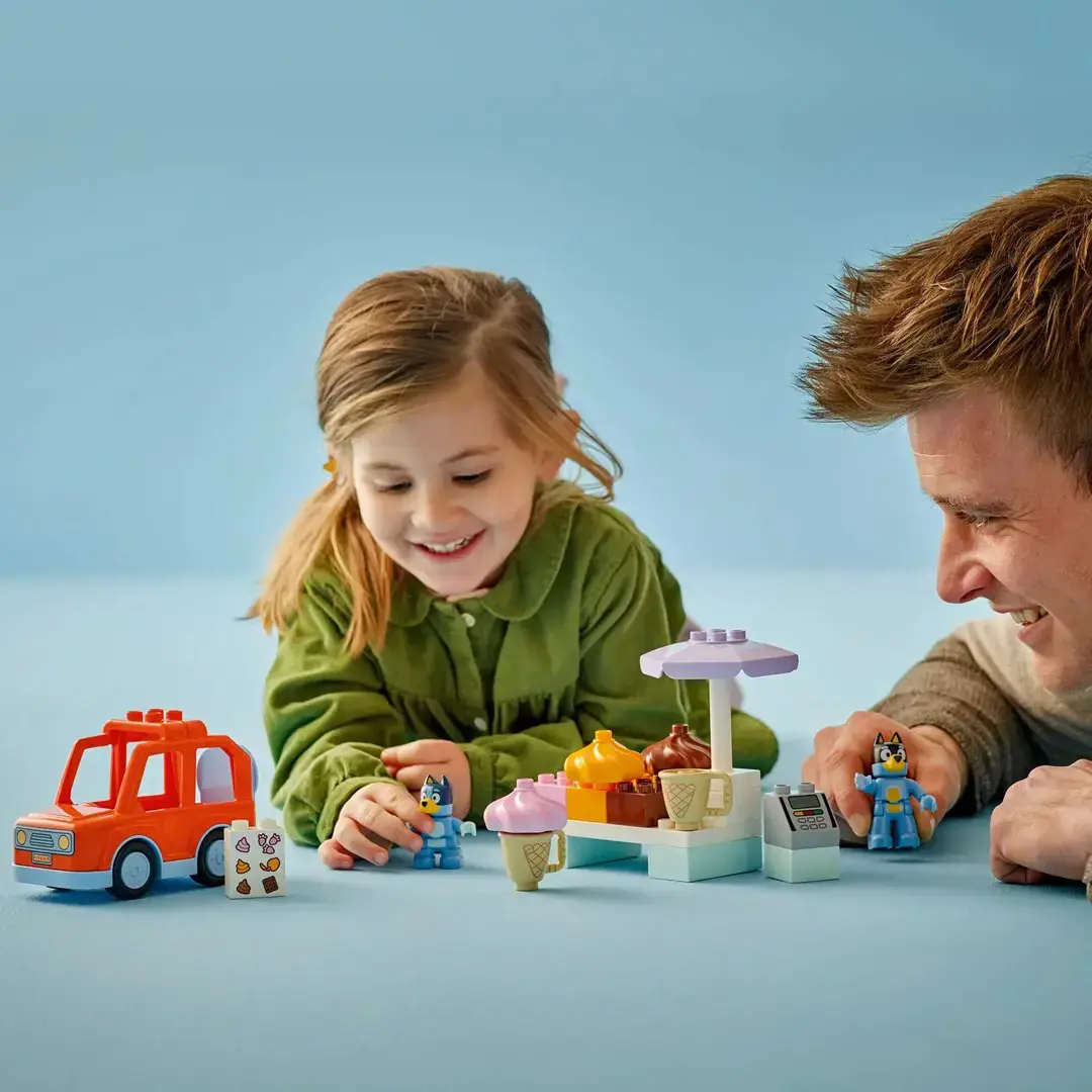 LEGO BLUEY 10458 Ice Cream Trip with Bluey