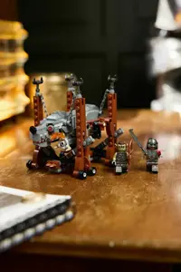 LEGO ICONS 40893 The Lord of the Rings: Grond