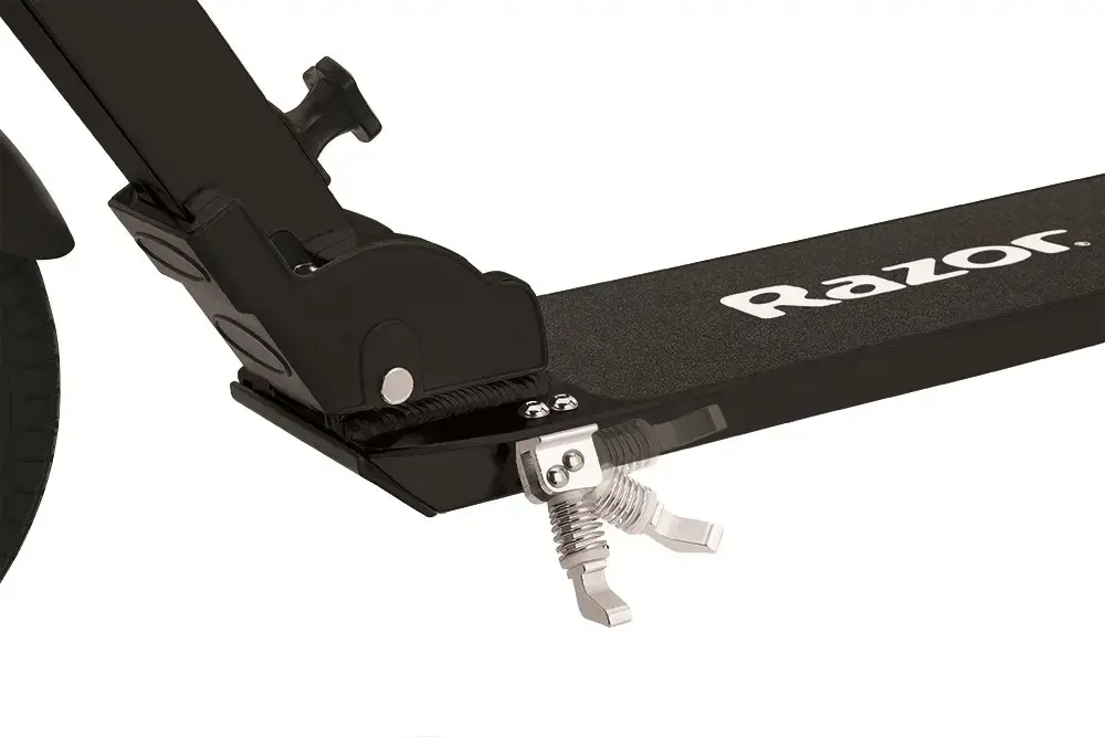 Paspirtukas Razor 13073005, Juoda