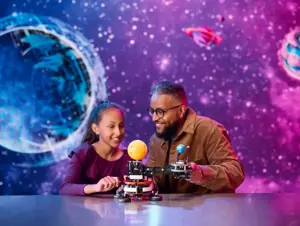 LEGO TECHNIC 42179 Planet Earth and Moon in Orbit