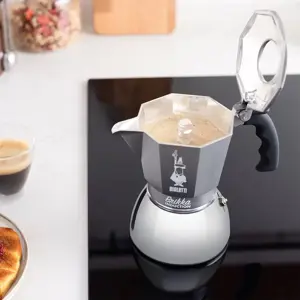 Itališkas kavos puodelis Bialetti Brikka Aliuminis