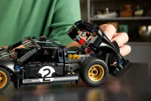 LEGO TECHNIC 42223 1966 Ford GT40 MKII Race Car