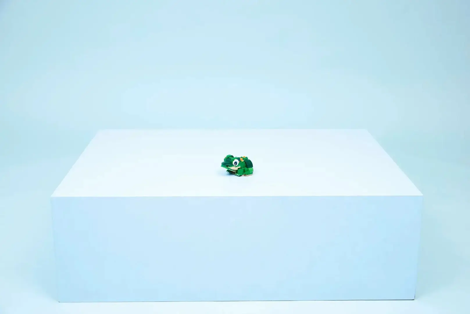 LEGO CREATOR 3 IN 1 31377 Turtle with a Water Lily Flower