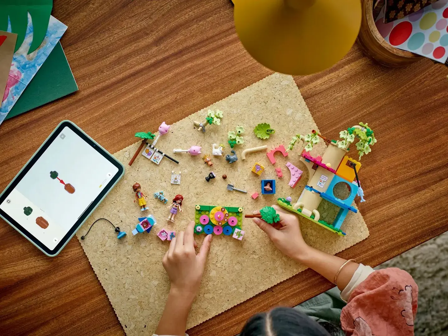 LEGO FRIENDS 42666 Cat Birthday Party & Tree House