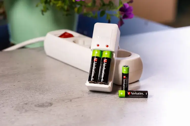 Verbatim 49517, Įkraunama baterija, AA, nikelio-metalo hidrido (NiMH), 1,2 V, 4 vnt., 2500 mAh