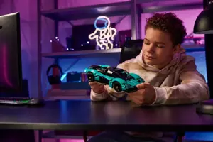 LEGO TECHNIC 42208 Aston Martin Valkyrie