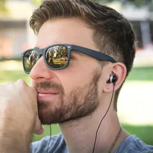 "Koss" ausinės THE PLUG CLASSIC laidinės, į ausis, 3,5 mm, su triukšmo slopinimu, juodos spalvos