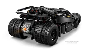 LEGO TECHNIC 42239 Batmobile Tumbler