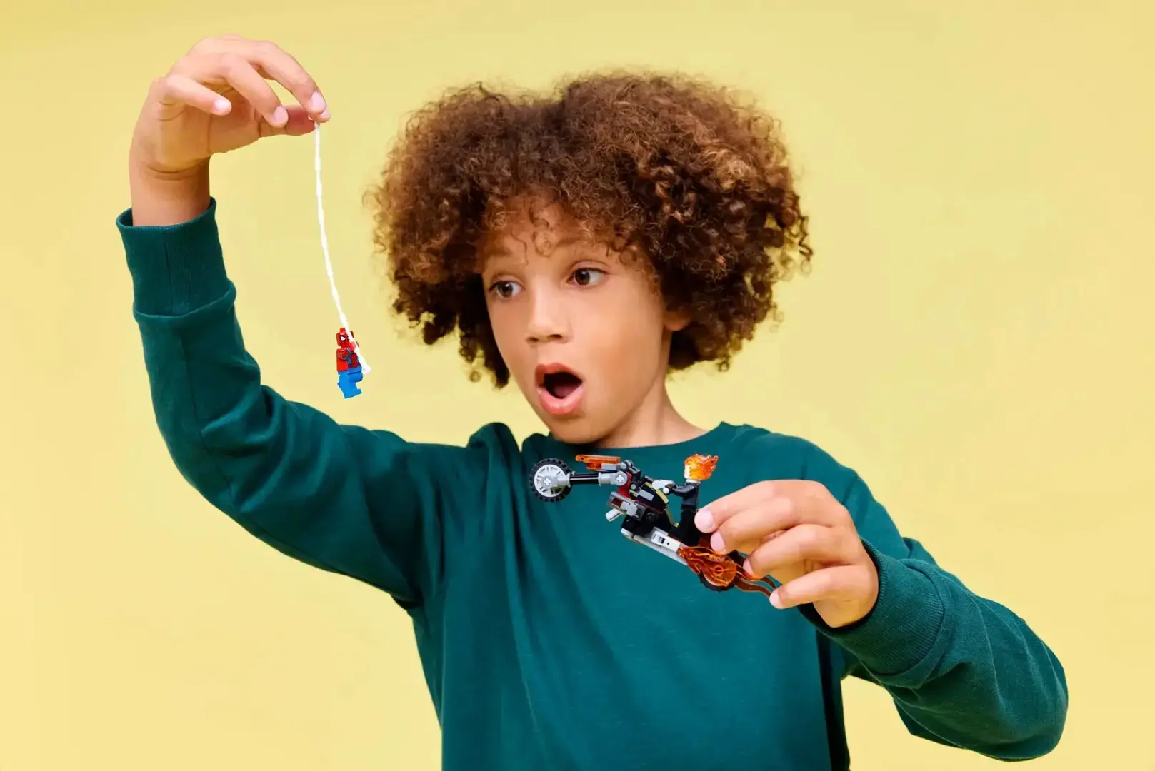 LEGO MARVEL 76335 Spider-Man vs. Ghost Rider Motorcycle