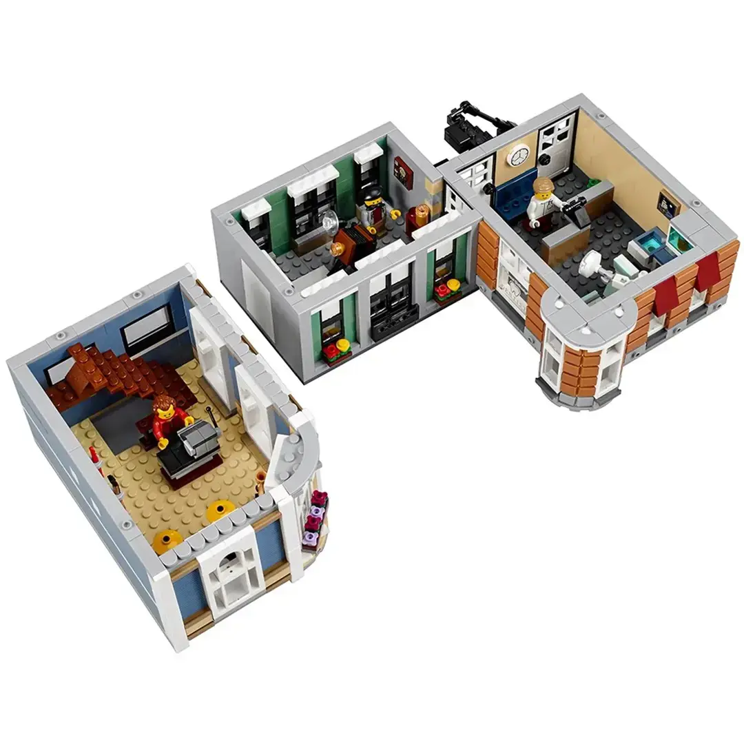 LEGO CREATOR EXPERT 10255 surinkimo aikštelė
