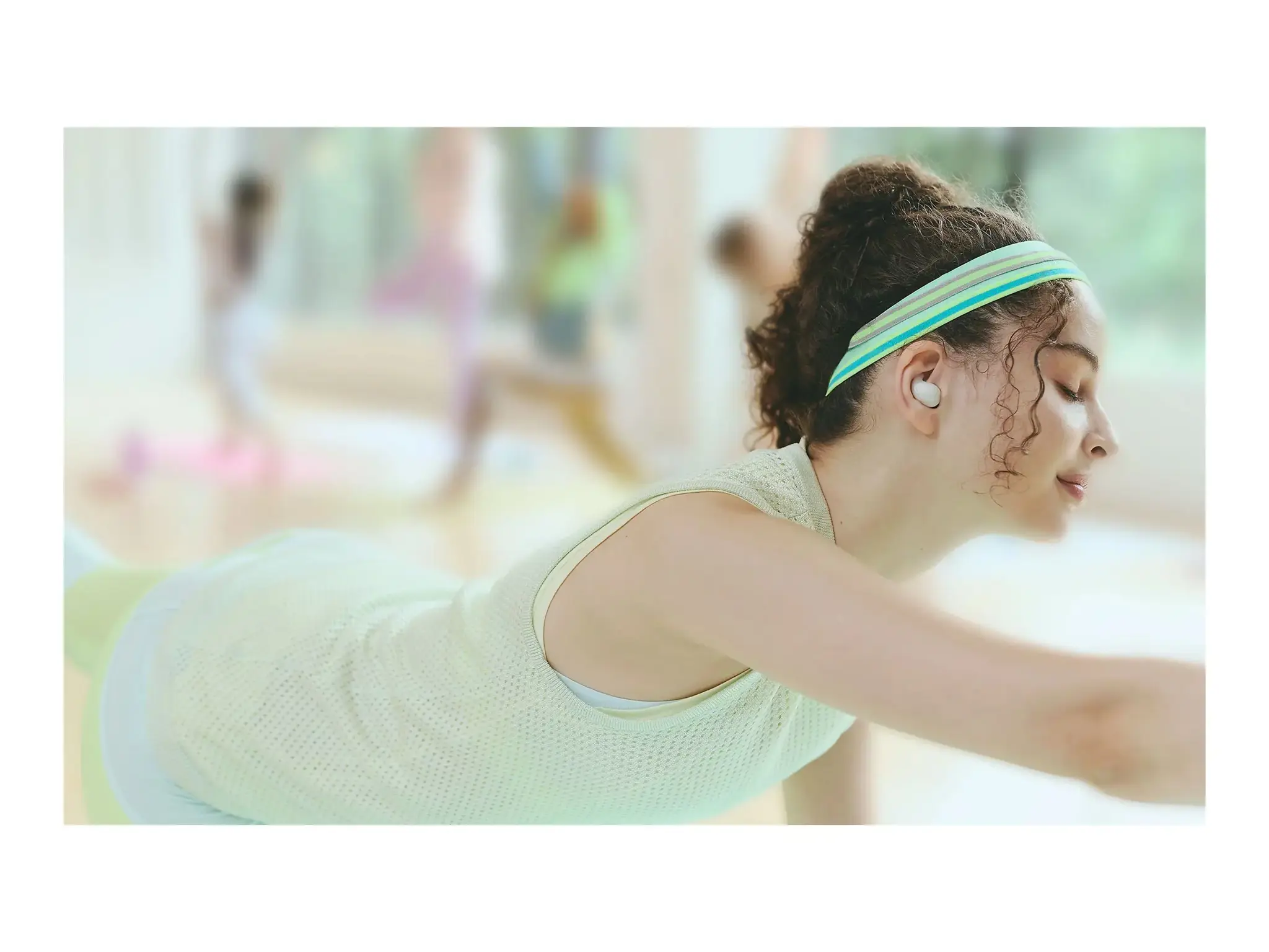 Sony wireless earbuds LinkBuds Fit WF-LS910, white