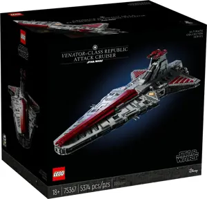 LEGO STAR WARS 75367 Venator-class Republic Attack Cruiser (Ultimate Collector Series)
