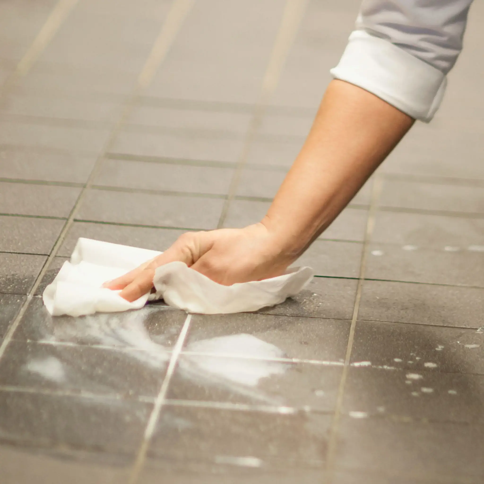 Popieriniai rankšluosčiai TORK ADVANCED 420, M2 101250, 2 sl., 24.5 cm x 160 m, balta sp.