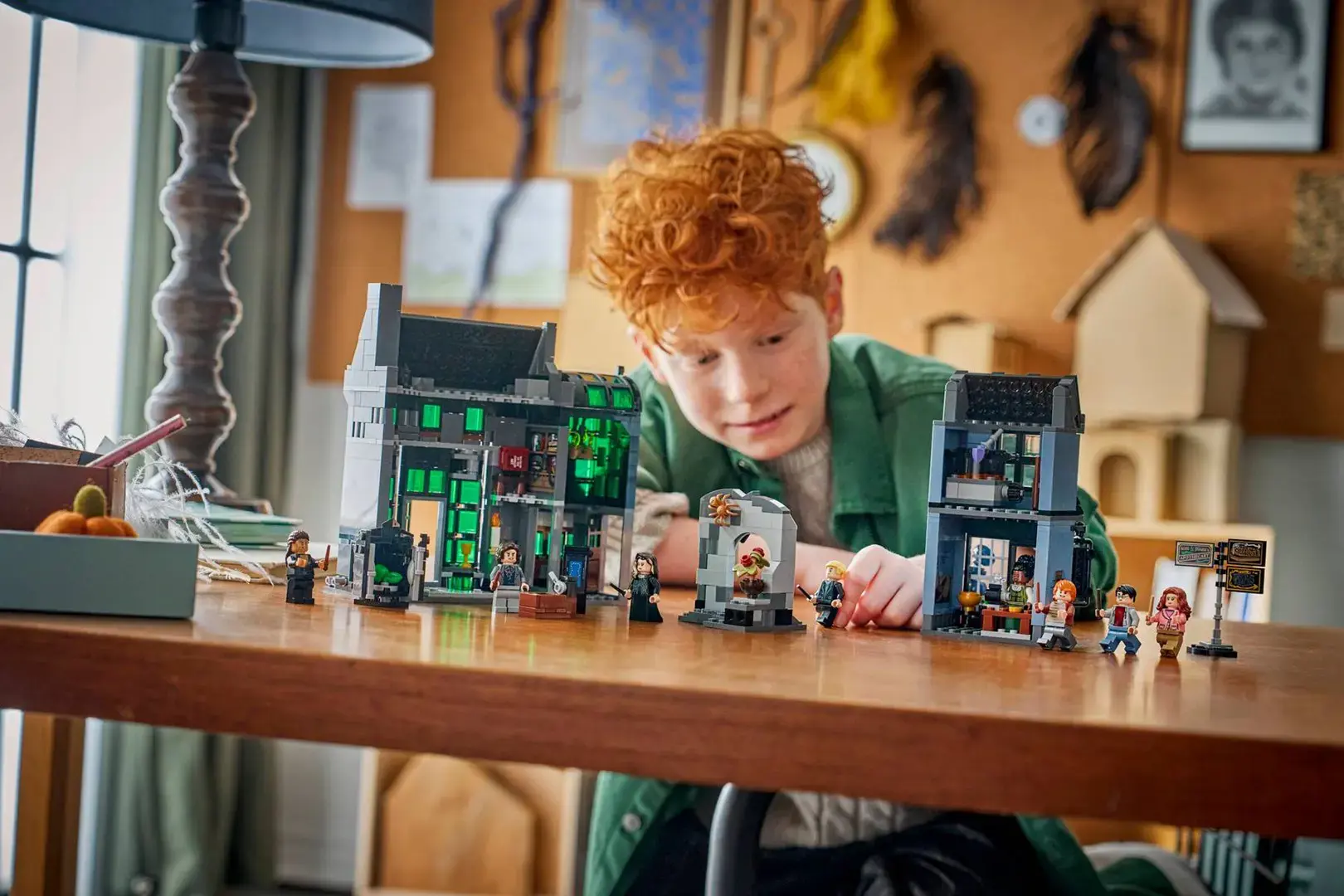 LEGO HARRY POTTER 76471 Knockturn Alley Wizarding Shops