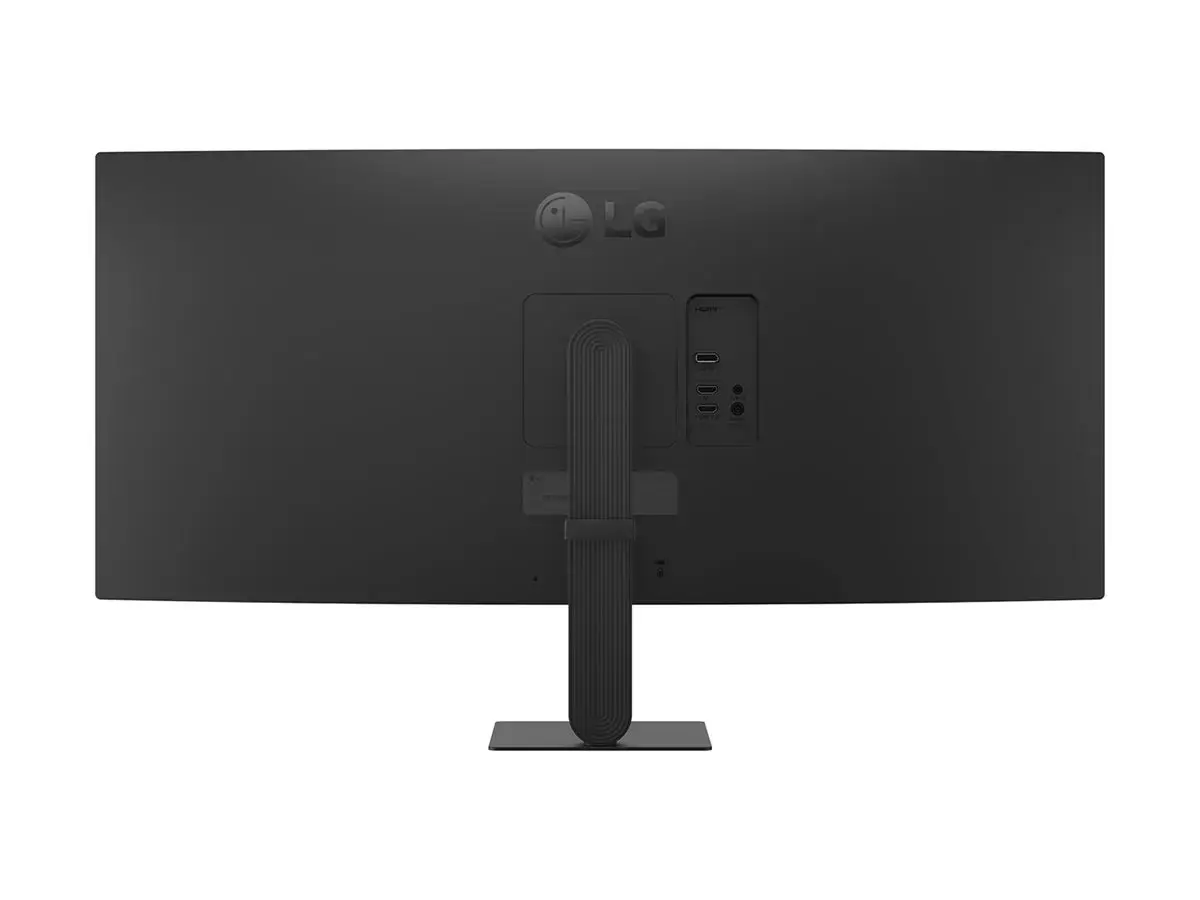 LG 34U620B-B UltraWide | 34 " | VA | WQHD | 21:9 | 144 Hz | 5 ms | 3440 x 1440 pixels | 300 cd/m² | HDMI ports quantity 2