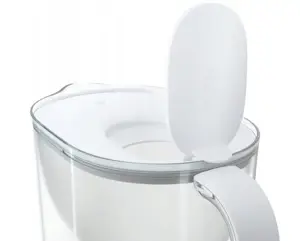 BRITA Style ESSENTIAL XL white filter jug + 3 x MX Pro Pure Performance filter