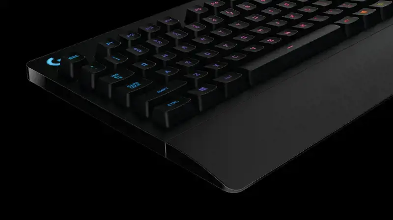 LOGITECH G213 Prodigy žaidimų klaviatūra - USB (JAV)