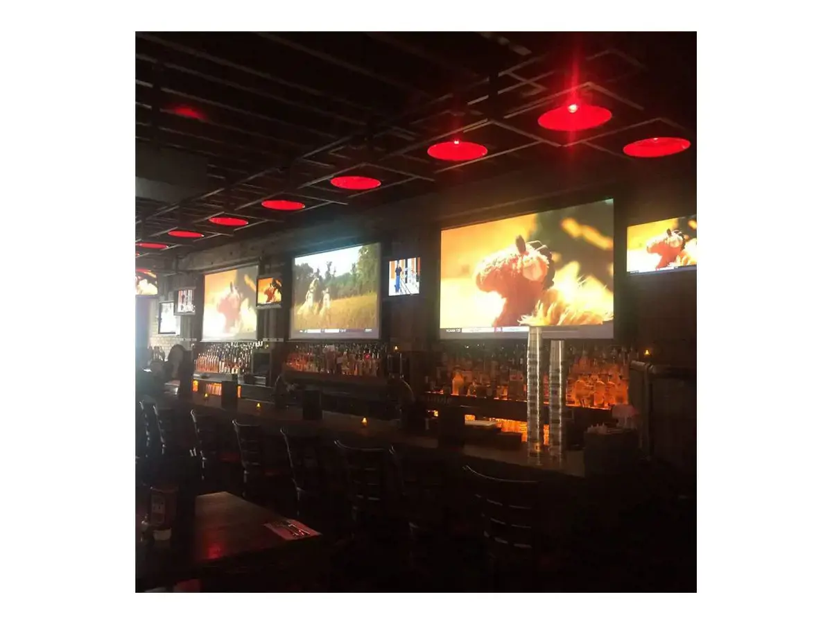 "Elite Screens" ekranai "Spectrum Series Electric100H" įstrižainė 100 ", 16:9, matomas ekrano plotis (W) 221 cm, juodos spalvos