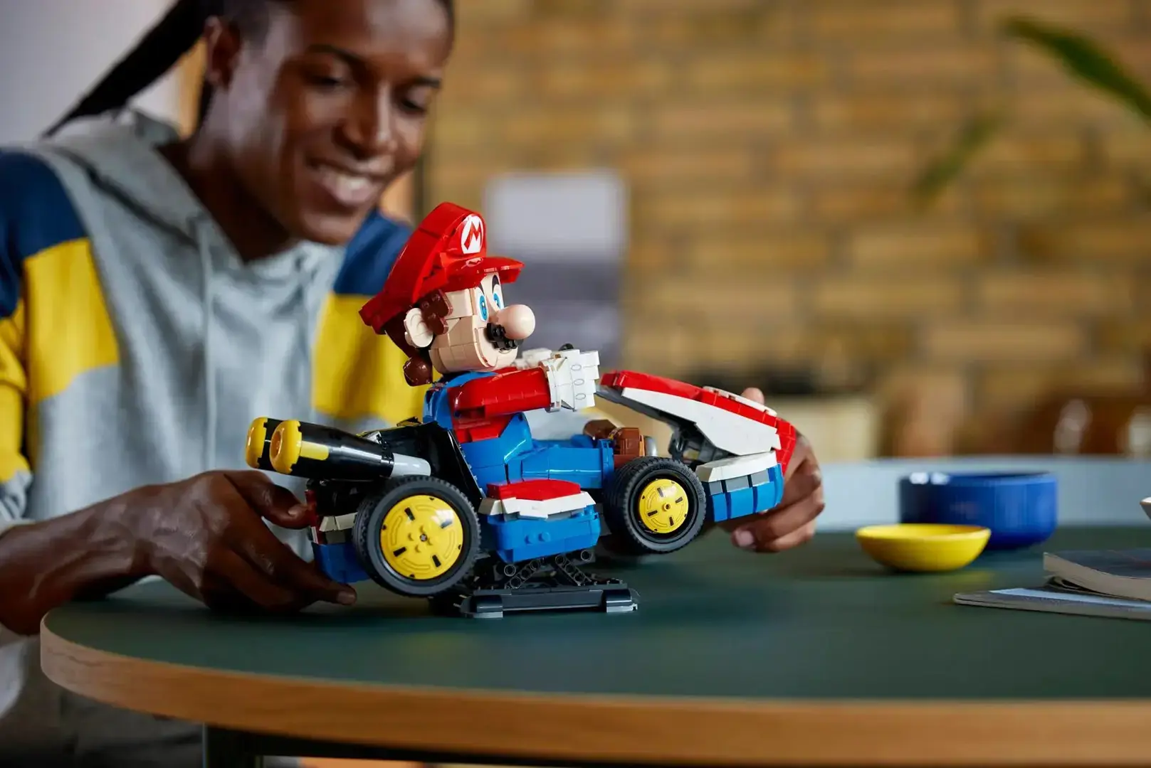 LEGO SUPER MARIO 72037 Mario Kart - Mario and Standard Kart
