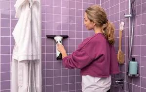 Kärcher WV 2 PLUS electric window cleaner 0.1 L Black, White
