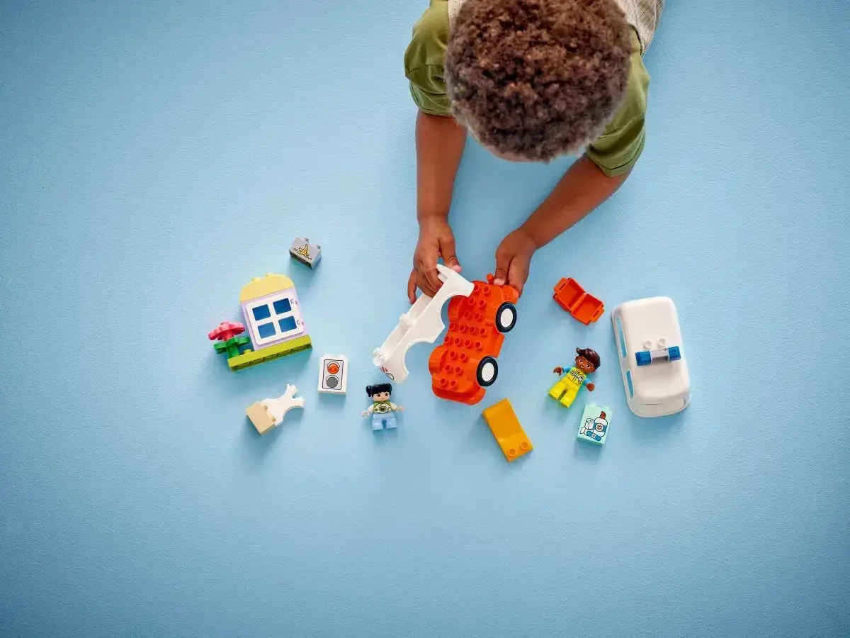 LEGO DUPLO 10447 Ambulance with Driver