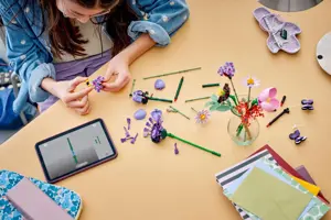 LEGO BOTANICALS 11507 Olivia Rodrigo's Flower Bouquet