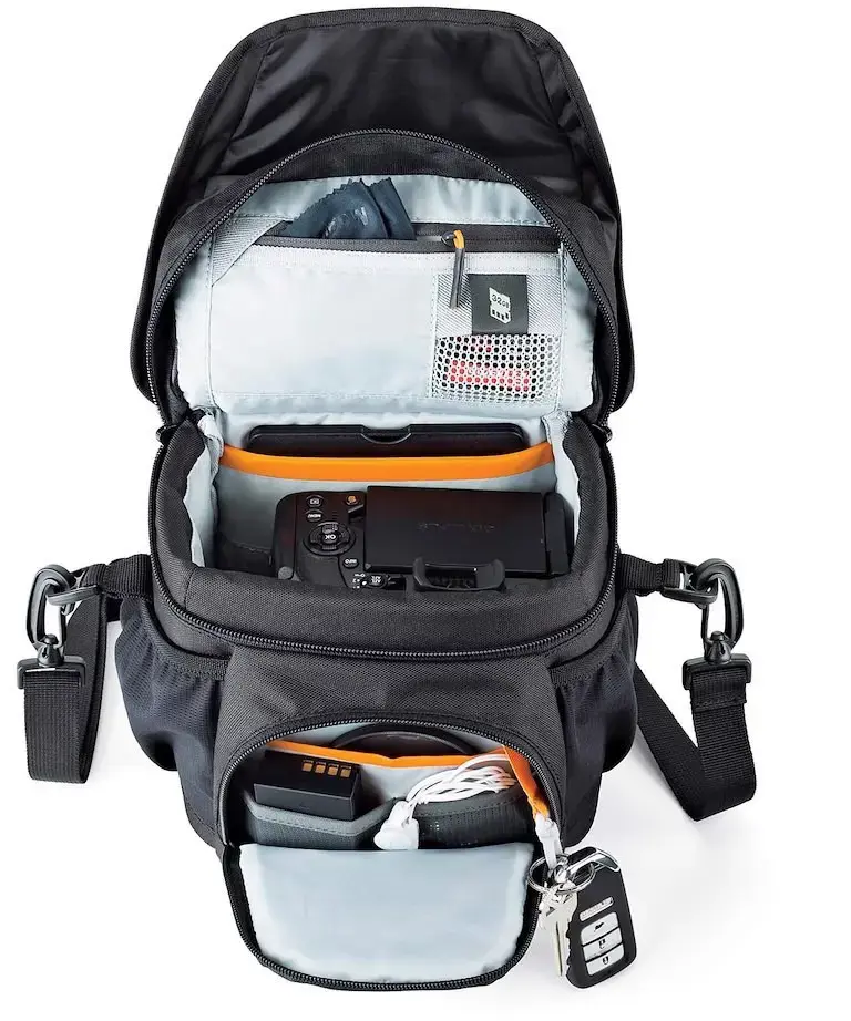 Lowepro fotoaparato krepšys Nova 140 AW II, juodas
