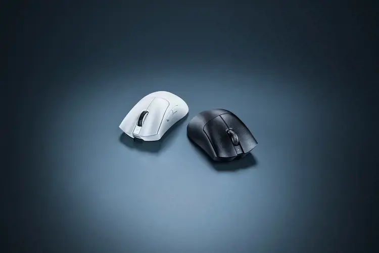 "Razer DeathAdder V3 Pro" žaidimų pelė, optinė, 30000 DPI, juoda