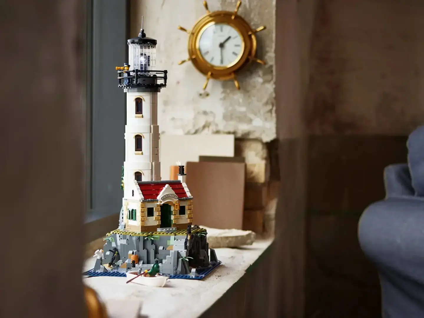 LEGO IDĖJOS 21335 MOTORIZUOTAS ŠVYTURYS