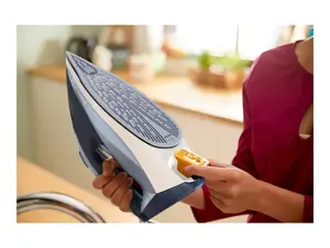 Philips 7000 series DST7020/20 HV Steam Iron Louros/Cotton Blue, Steam iron, SteamGlide Plus soleplate, 2 m, 250 g/min, Blue, 50 g/min