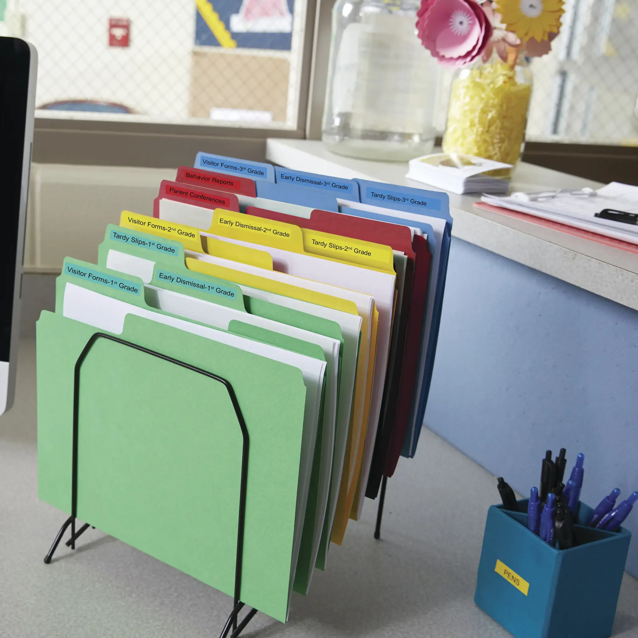 DYMO Authentic D1 Labels | Black Print on Green Tape | 12 mm x 7 m | Self-Adhesive Labels for LabelManager Label Makers | Made in Europe, Black on green, Polyester, Belgium, -18 - 90 °C, DYMO, LabelManager, LabelWriter 450 DUO