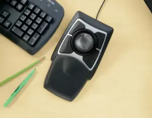 "Kensington Expert Mouse®" laidinis bėgimo kamuoliukas, dvipusis, bėgimo kamuoliukas, A tipo USB, 400 DPI, juodas